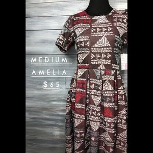 LuLaRoe Amelia